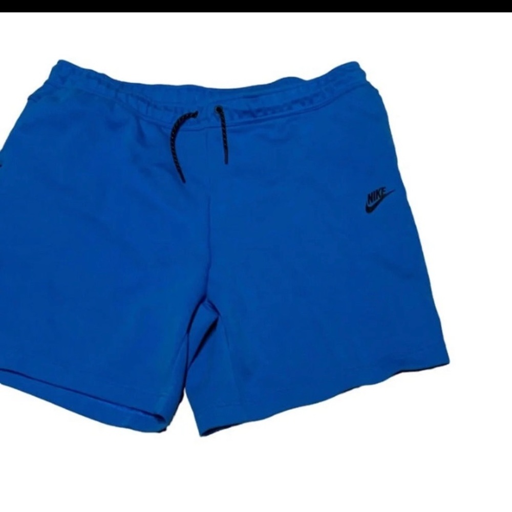 Nike fleece tech short